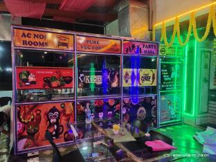 Shree Siddhi Vinayak Hotel & Restaurant,,3 star