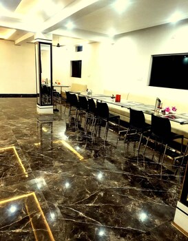 shree siddhi vinayak hotel and restaurant