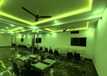 shree siddhi vinayak hotel and restaurant