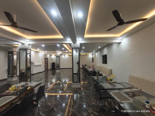 shree siddhi vinayak hotel and restaurant