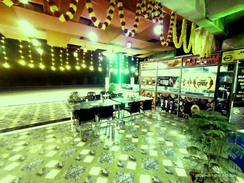 shree siddhi vinayak hotel and restaurant