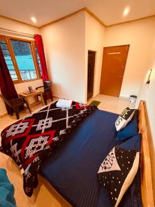 Skyard Hostel & Homestay (Harsil Valley),,2 star