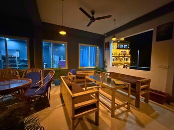 skyard hostel and homestay harsil valley