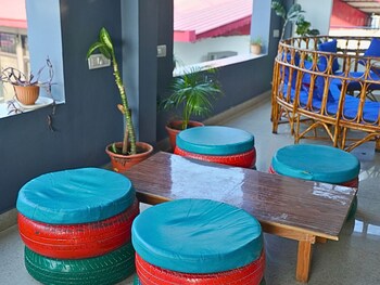 skyard hostel and homestay harsil valley