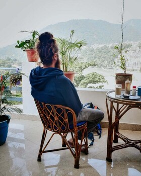 skyard hostel and homestay harsil valley