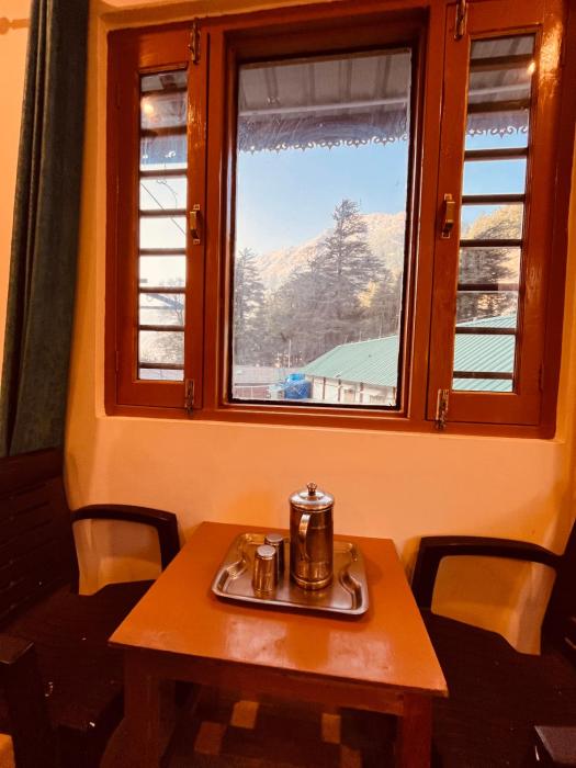 skyard hostel and homestay harsil valley