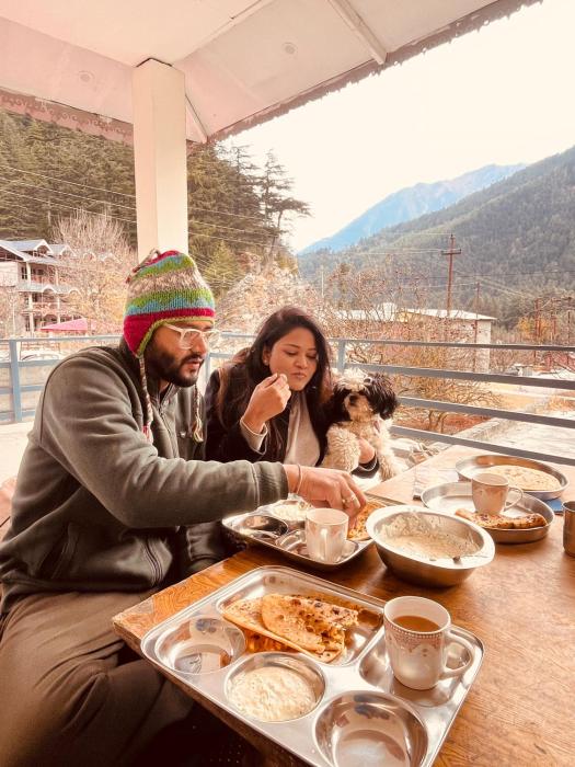 skyard hostel and homestay harsil valley