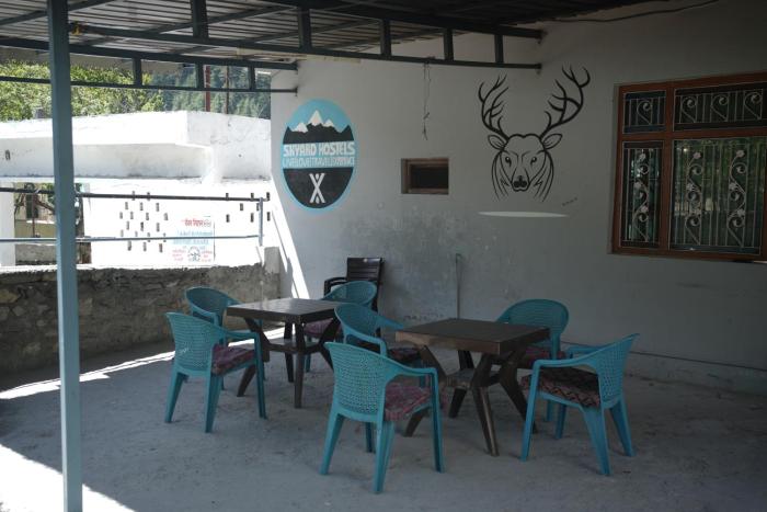 skyard hostel and homestay harsil valley