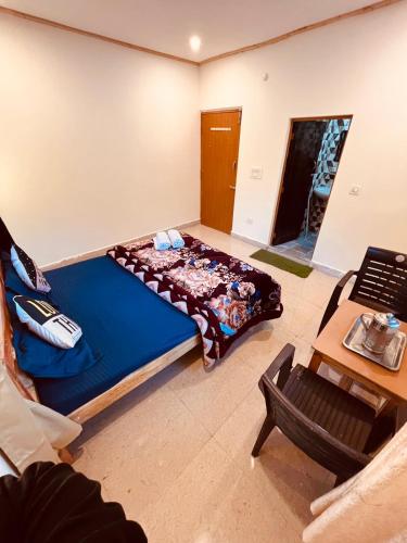skyard hostel and homestay harsil valley