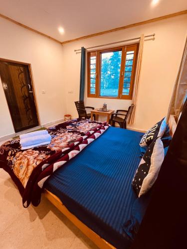 skyard hostel and homestay harsil valley