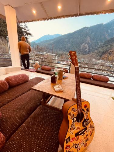 skyard hostel and homestay harsil valley