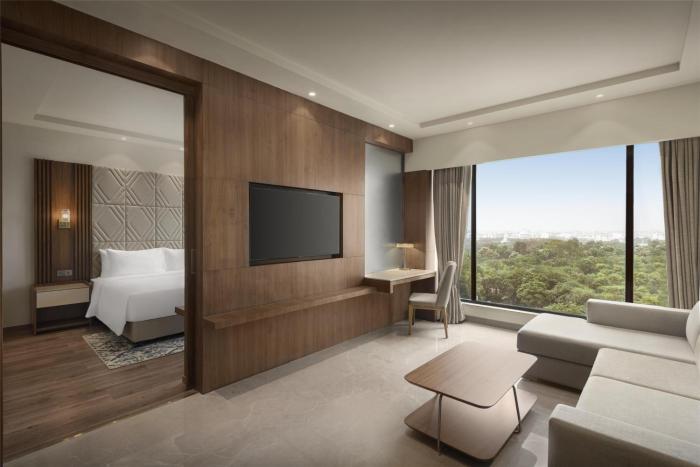 radisson hotel delhi mg road