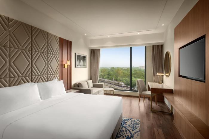 radisson hotel delhi mg road