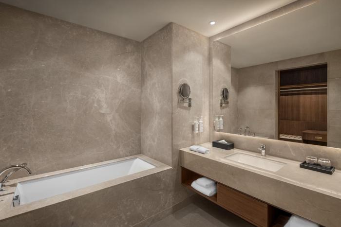 radisson hotel delhi mg road