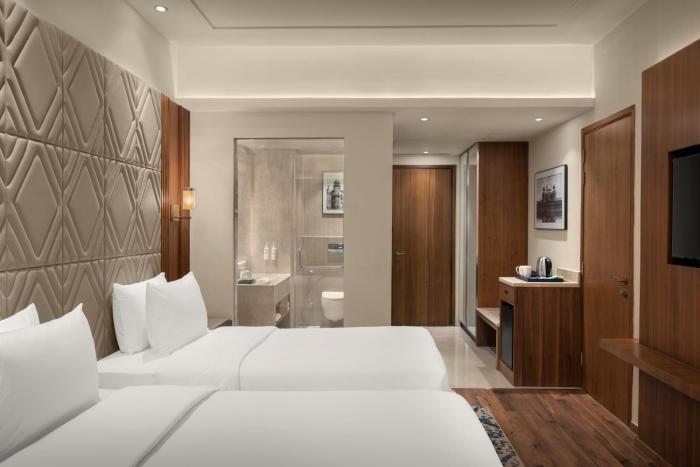 radisson hotel delhi mg road