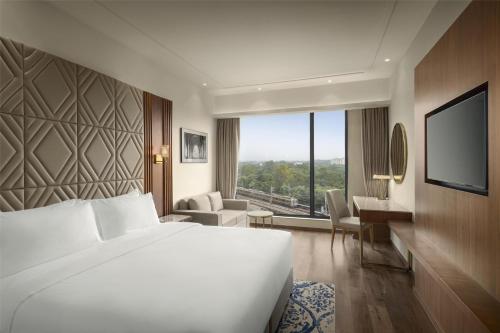 radisson hotel delhi mg road