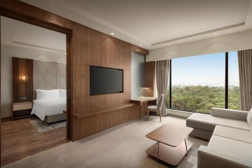 radisson hotel delhi mg road