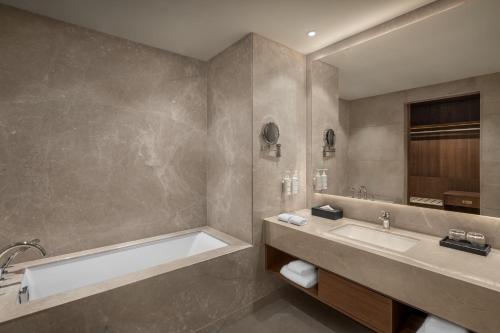 radisson hotel delhi mg road