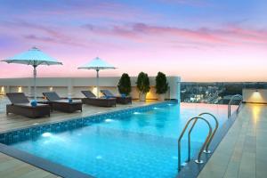 fortune airport road kochi