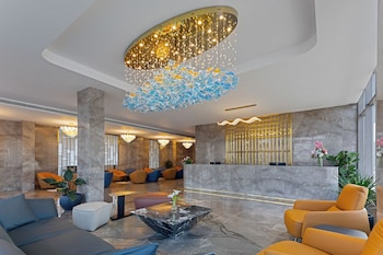 Fortune Airport Road Kochi,,4 star