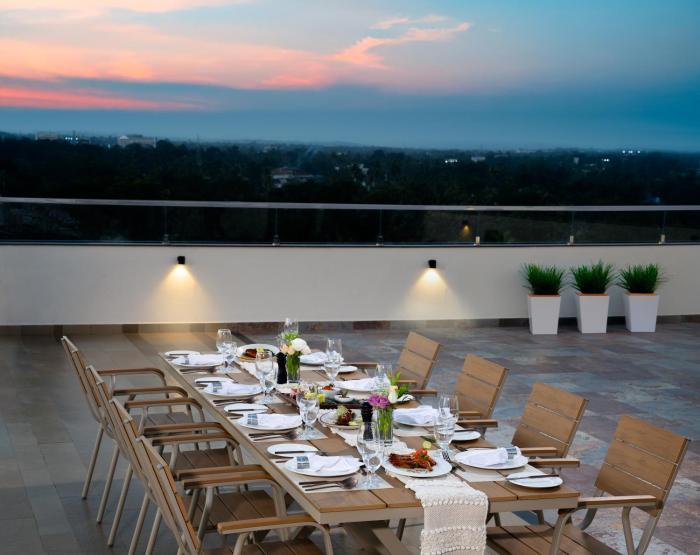 fortune airport road kochi