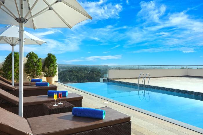 fortune airport road kochi