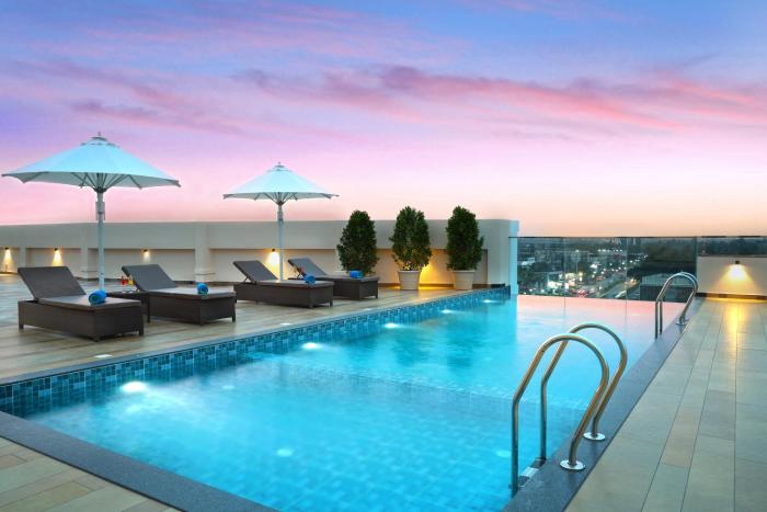 fortune airport road kochi