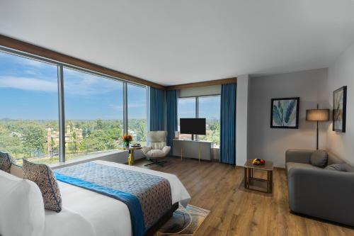 fortune airport road kochi