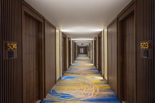 fortune airport road kochi