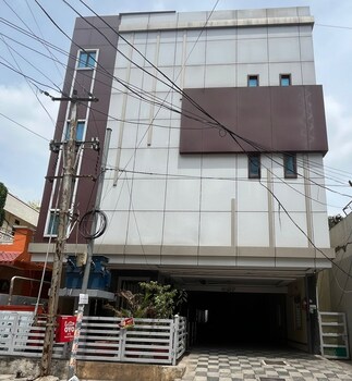 white ridge hotel nagole