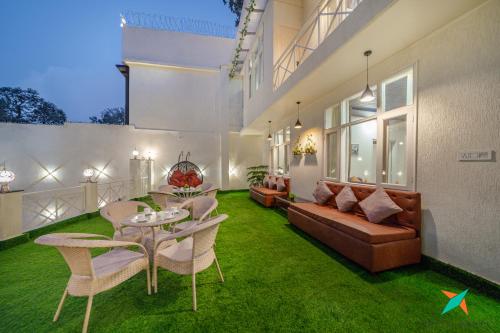 zostel homes mussoorie