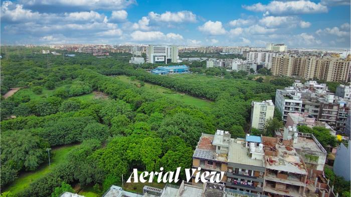 hotel homeaste 001 near yashobhoomi convention center