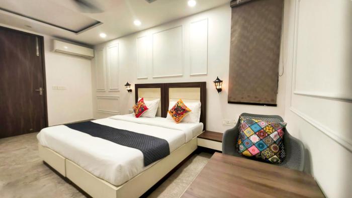 hotel homeaste 001 near yashobhoomi convention center