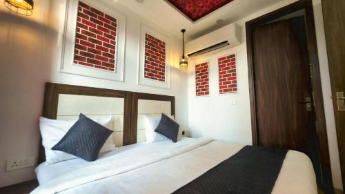 hotel homeaste 001 near yashobhoomi convention center