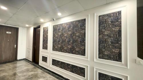 hotel homeaste 001 near yashobhoomi convention center