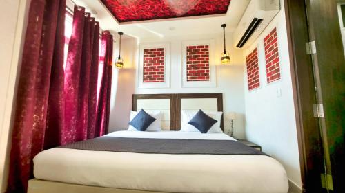 hotel homeaste 001 near yashobhoomi convention center