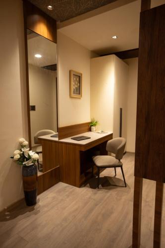 rosse dale suites and hotel