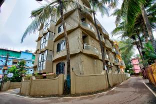 hotel ocean wave calangute beach
