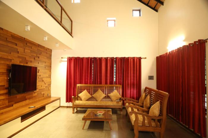 minash villa wayanad kerala
