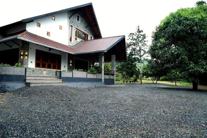 minash villa wayanad kerala