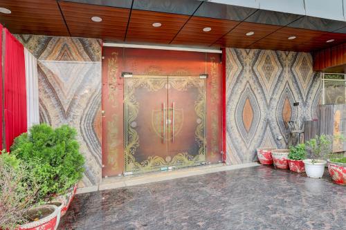 townhouse esic medical college faridabad formerly royal mountain