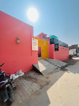 artistik abode by stay banaras
