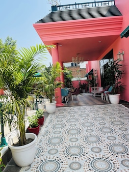 artistik abode by stay banaras