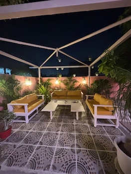 Artistik Abode By Stay Banaras,,4 star