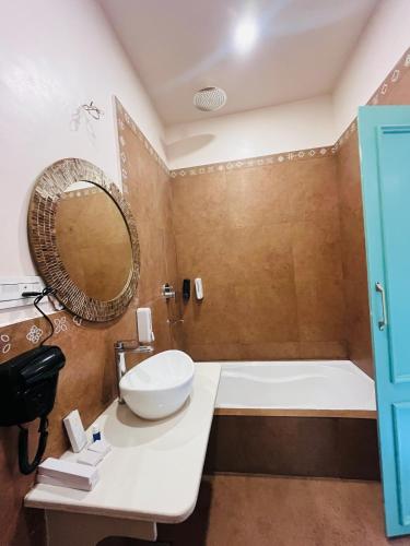 artistik abode by stay banaras