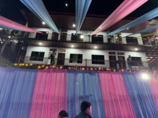 new mandakini river resort