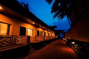 cozy gokarna beach stay