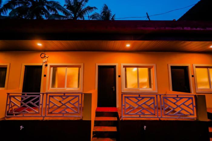 cozy gokarna beach stay