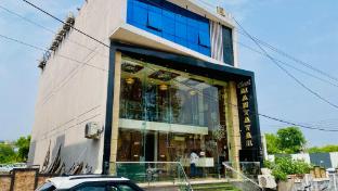 hotel manyavar palace