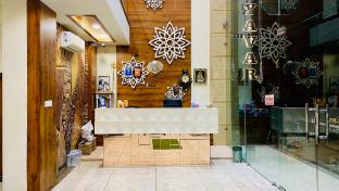 Hotel Manyavar Palace,,3 star